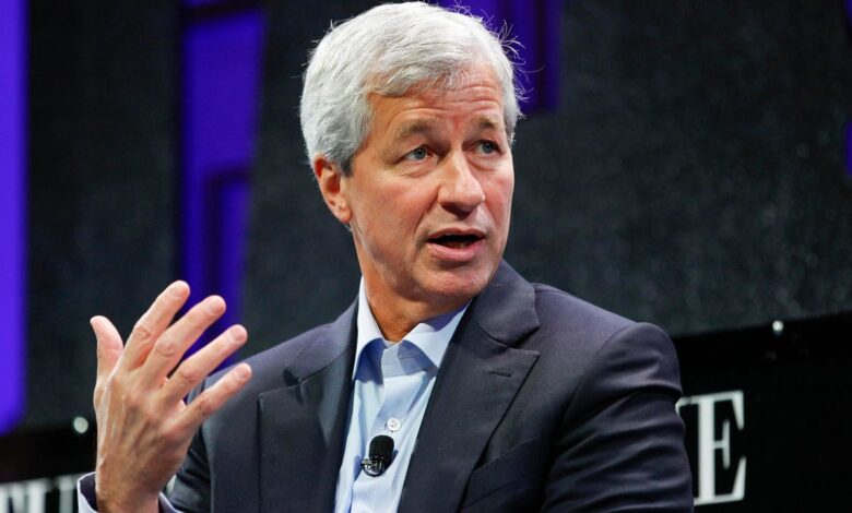 JPMorgan CEO Jamie Dimon Says Bankers ‘Danger Shedding Their Jobs’ If They Don’t Get Vaccinated
