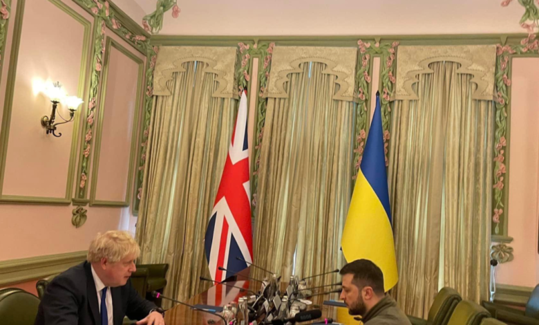 British PM makes surprise visit to Kyiv, meets Zelenskyy