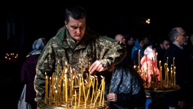 Photos: In The Shadow Of War, Ukrainians Observe Orthodox Easter