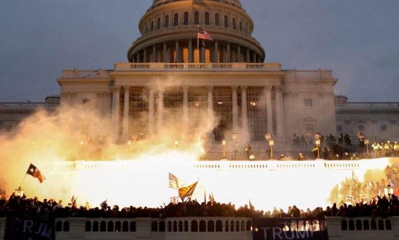 Jan 6 panel to lay out US Capitol riot case in prime time hearing