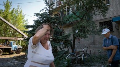 Ukraine-Russia live news: Six killed in eastern town Sloviansk