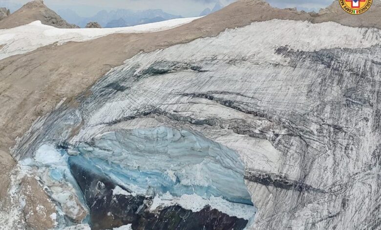 Alpine glacier collapses in Italy, killing five people: Rescuers