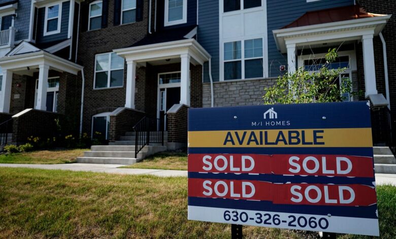 Mortgage Giant Cuts Thousands Of Jobs—Warns Of ‘Accelerated’ Downturn As Housing Market Abruptly Collapses