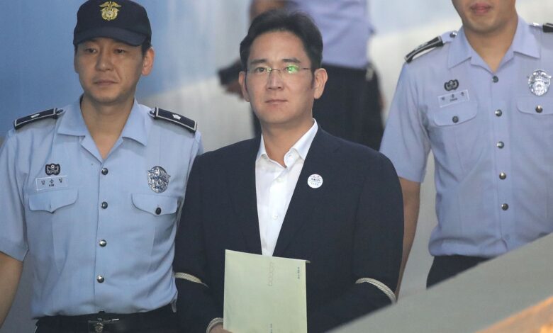 Samsung pardon exposes Koreans’ love-hate feelings for tycoons