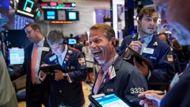 Dow Soars 500 Points As Investors Shake Off Recession Fears