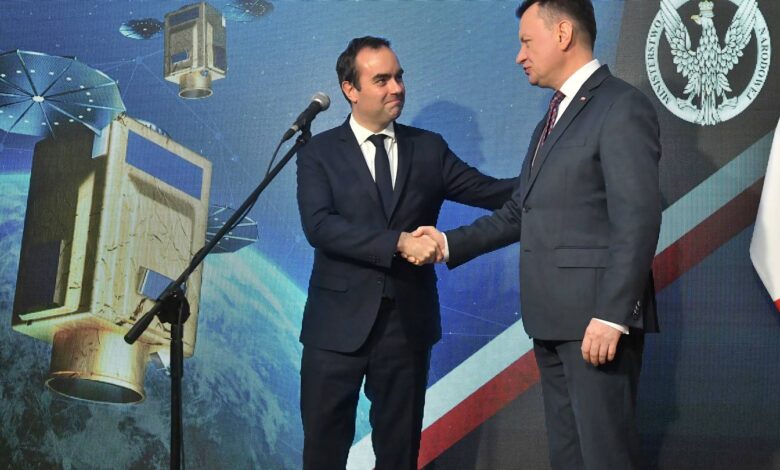 Polish military enters space with $600m satellite deal