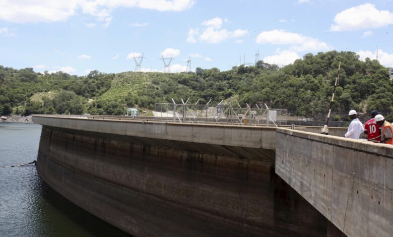 Zimbabwe faces power woes as low dam level halts hydroelectricity