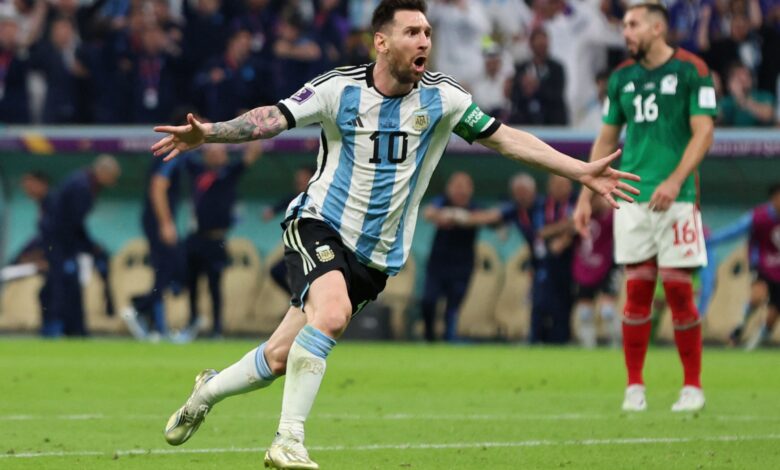 Messi keeps Argentina’s World Cup hopes alive with sublime strike