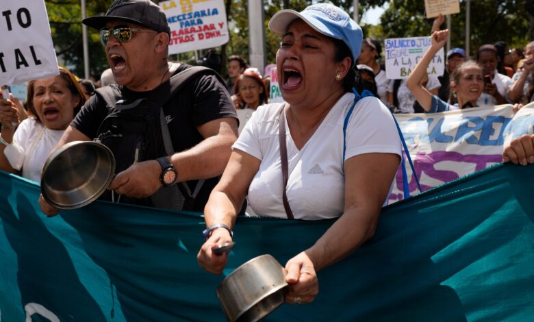 Venezuela’s teachers march for better pay amid soaring inflation