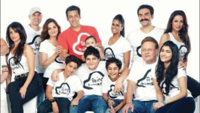 Salman Khan's close relationships with his family and friends