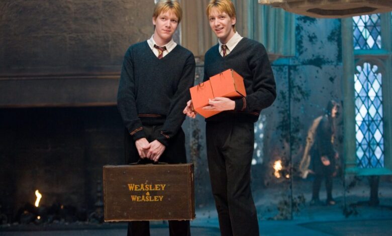 Harry Potter’s James and Oliver Phelps at Middle East Film & Comic Con in Abu Dhabi