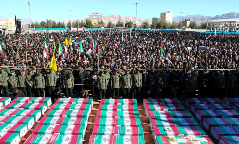 Mass funeral held for blast victims in Iran