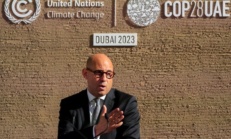UN climate chief slams opponents of fossil fuel phase-out at COP28