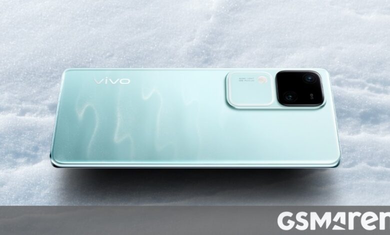 vivo V30 arrives with three 50 MP cameras
