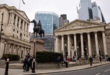 UK interest rates held at 5.25%