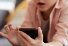 Studimi në Itali: Rrjetet sociale një problem për fëmijët, ata që i përdorin para moshës 14 vjeç marrin nota më të ulëta