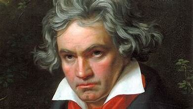 Shkencëtarët: Analiza e re e flokëve të Beethoven zbulon shkakun e mundshëm të sëmundjeve misterioze