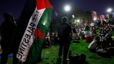 UCLA campus standoff as police order pro-Palestinian protesters to leave