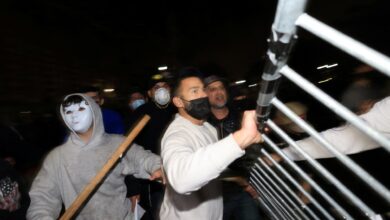 UCLA clashes: Pro-Palestinian protesters attacked by Israel supporters