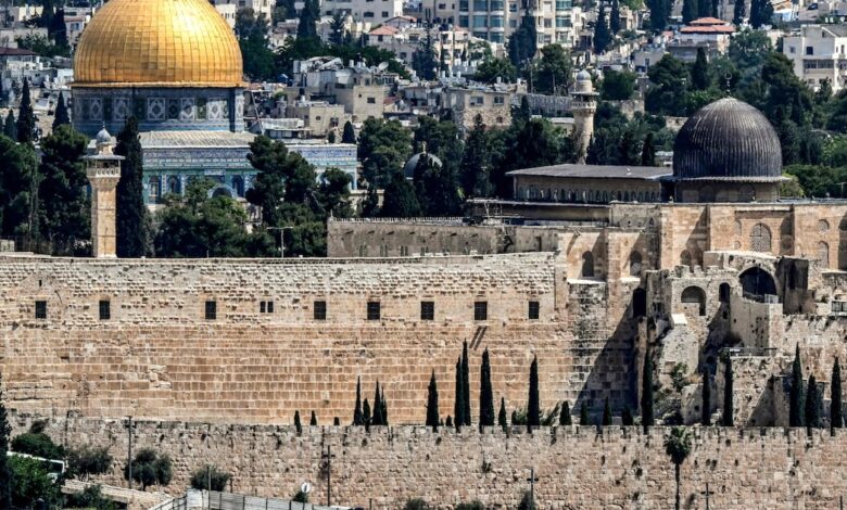 Israeli settlers storm Al Aqsa Mosque compound to perform ‘Talmudic rituals’