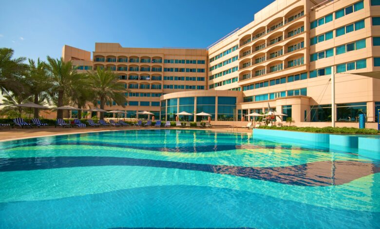 A Summer Getaway to Remember at Danat Jebel Dhanna Resort